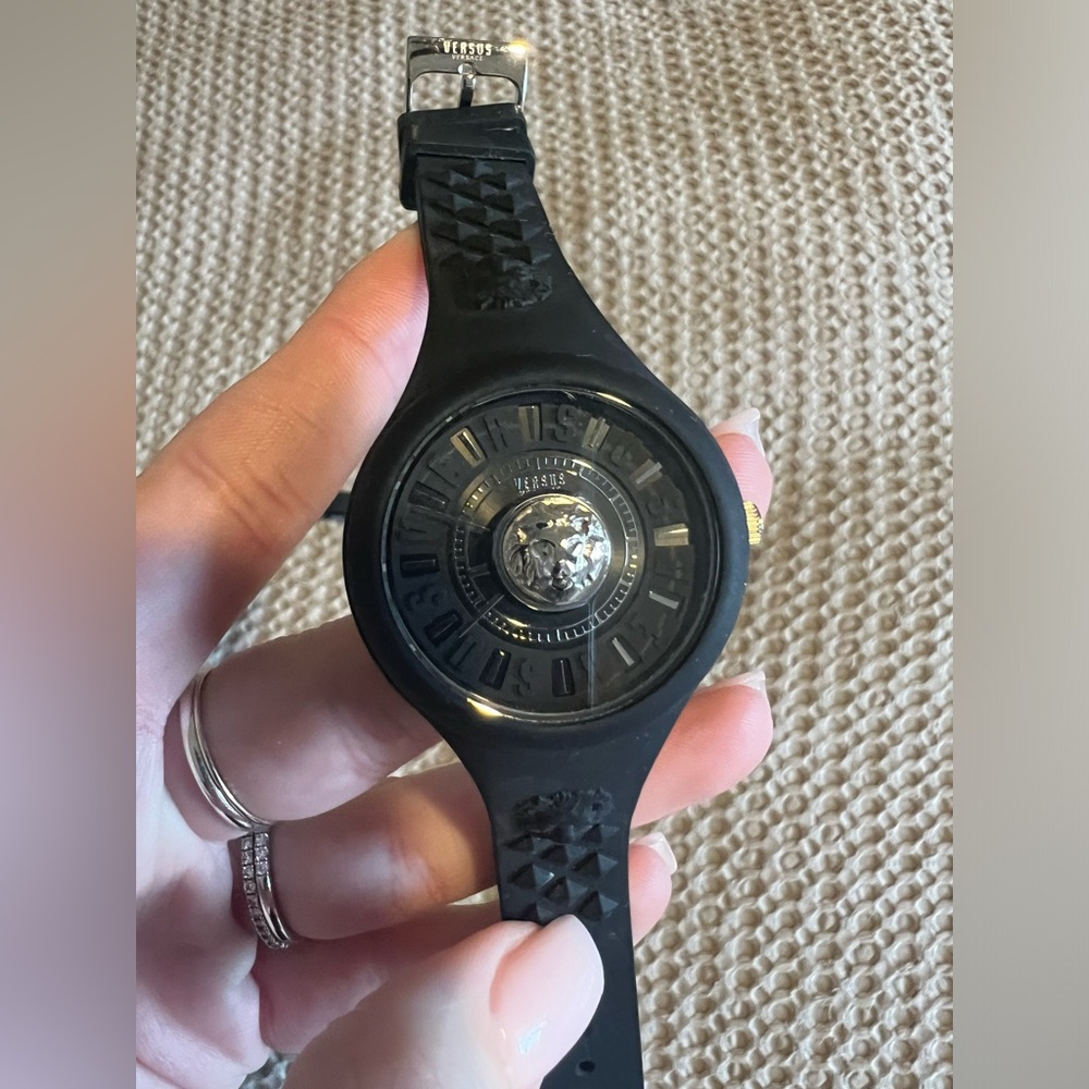 VERSUS Versace women’s fire island silicone strap watch